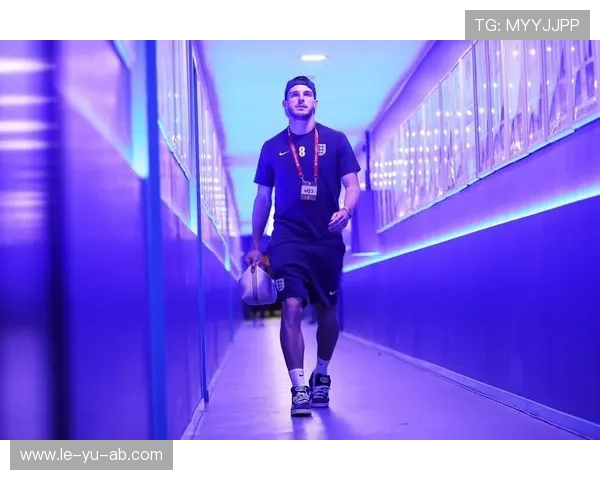 赖斯加盟后，国家队未来前景光明，实力提升引期待